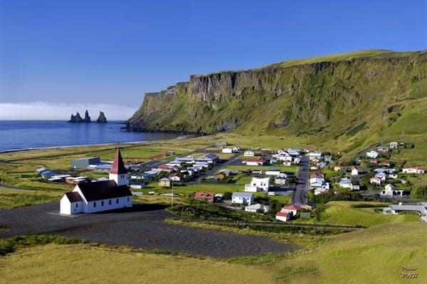 Private transfer to from Keflavík Airport/Reykjavík to Vík í Mýrdal